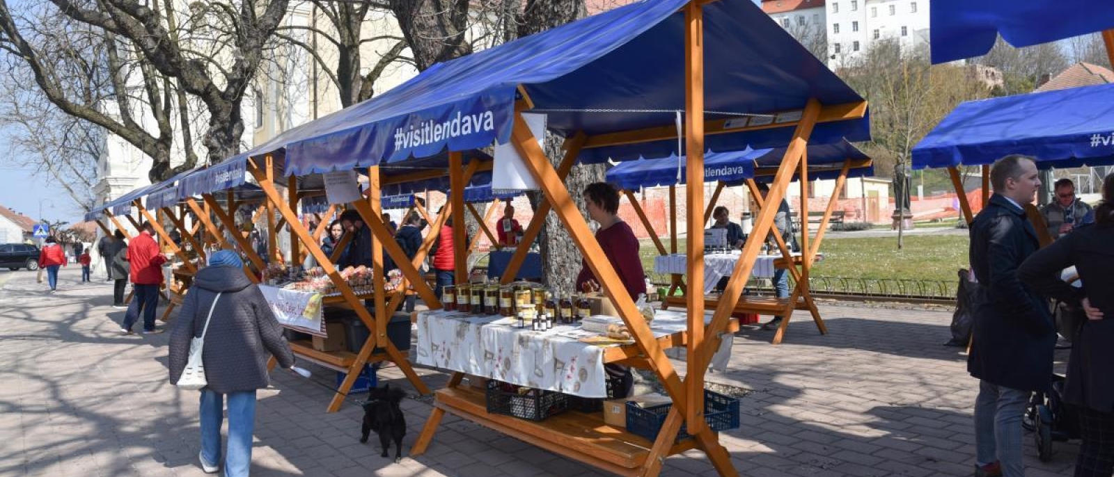Domača tržnica Lendava